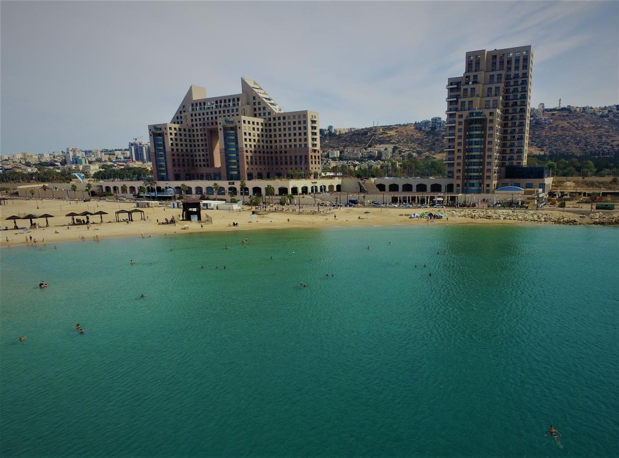 Luxurious Beach Apartment Хайфа Екстер'єр фото