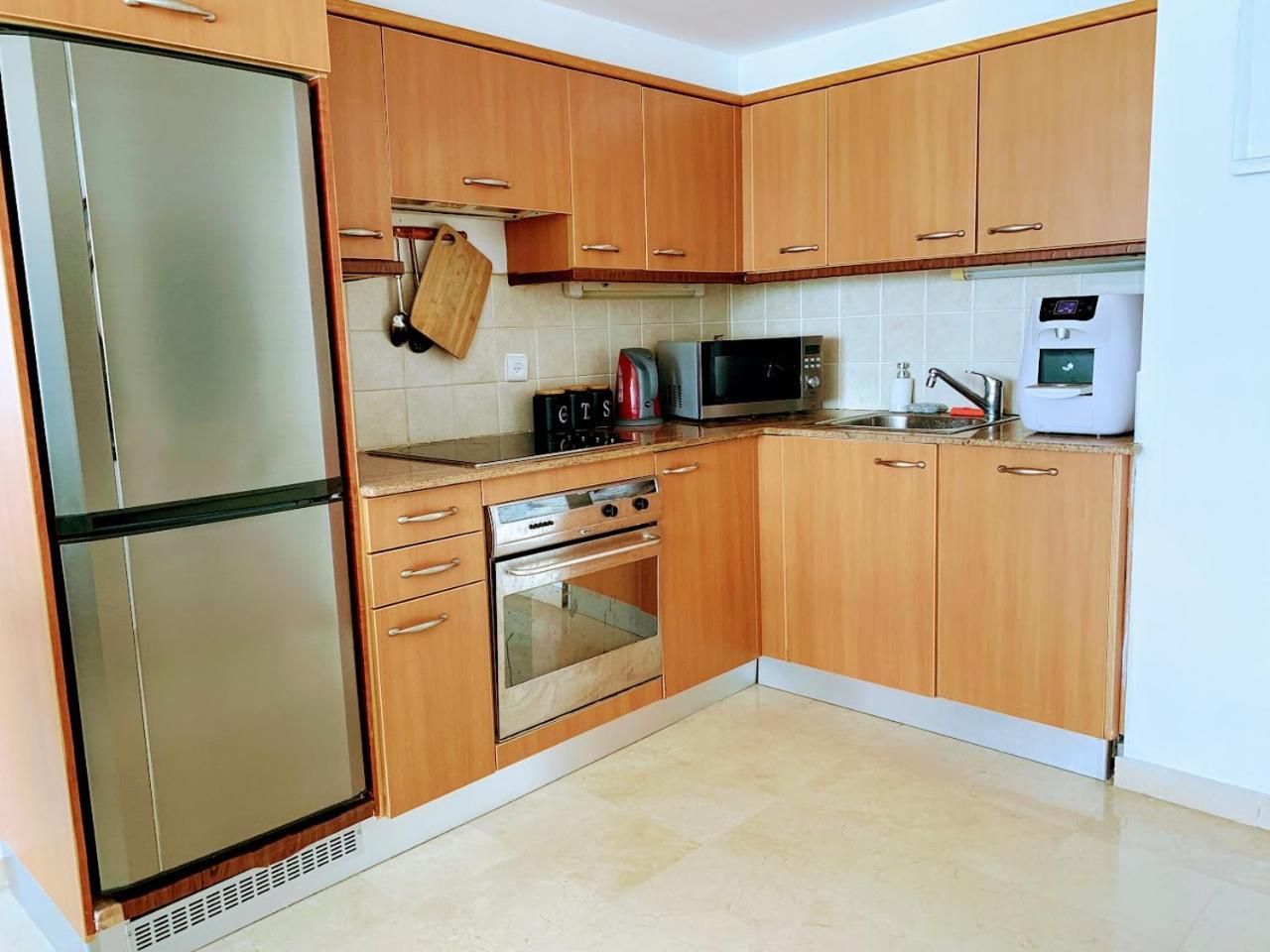 Luxurious Beach Apartment Хайфа Екстер'єр фото